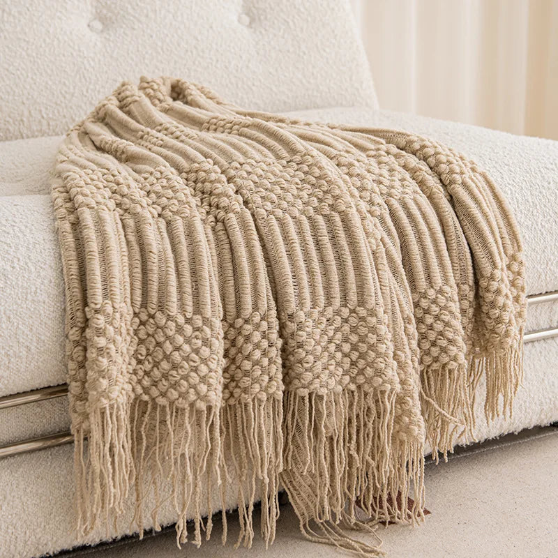 Khaki Chunky Knitted Blanket with Tassels – Luxury Farmhouse Throw for Bed, Sofa, or Travel