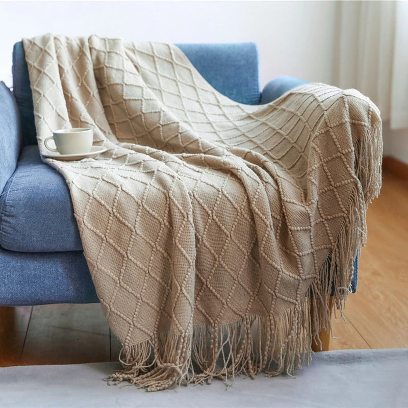 Khaki Chunky Knitted Blanket with Tassels – Luxury Farmhouse Throw for Bed, Sofa, or Travel