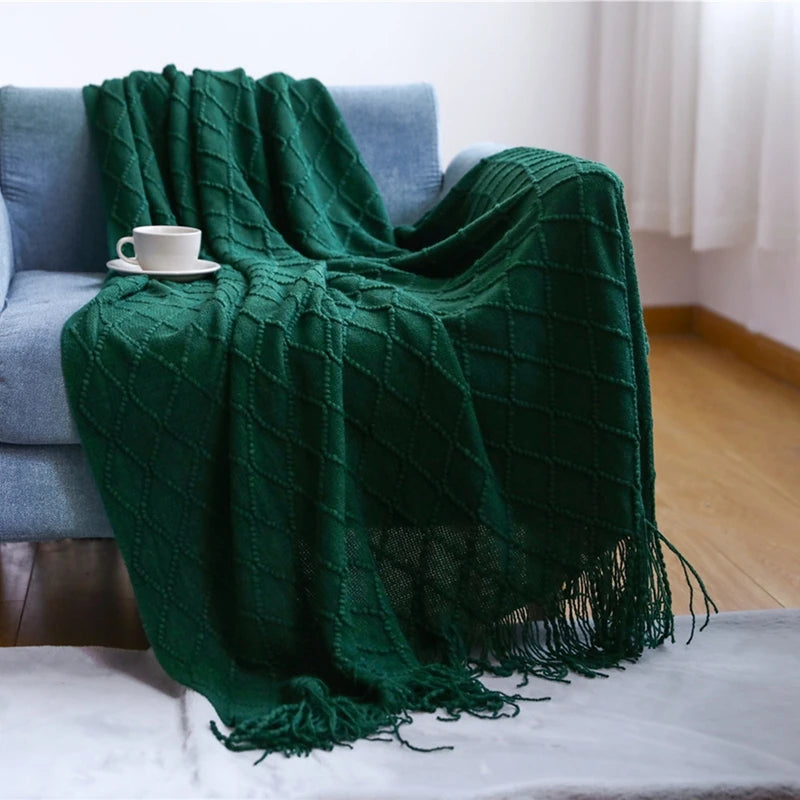 Khaki Chunky Knitted Blanket with Tassels – Luxury Farmhouse Throw for Bed, Sofa, or Travel